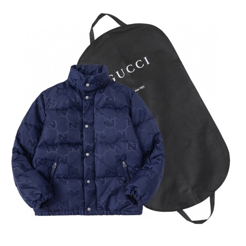 G*u*i down coat